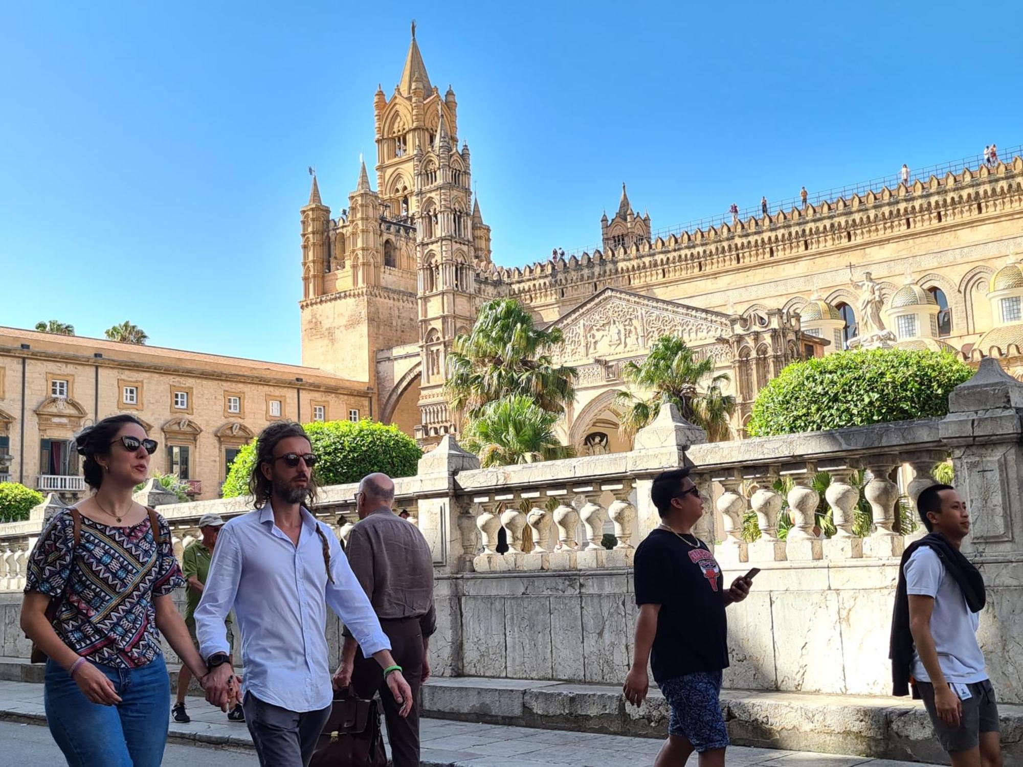 La Loggia Dei Re Apartment Palermo Bagian luar foto