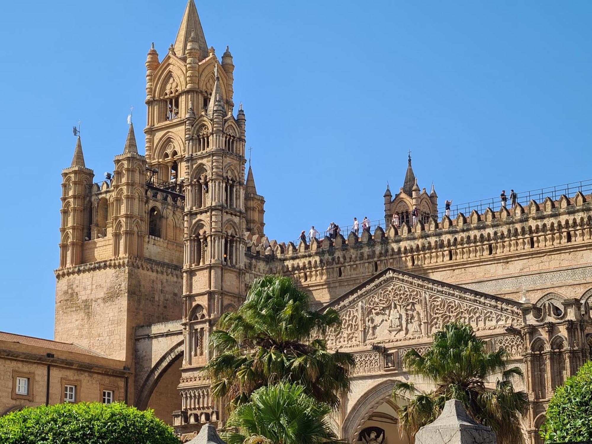La Loggia Dei Re Apartment Palermo Bagian luar foto